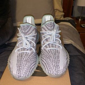 Yeezy 350 V2 Blue Tint